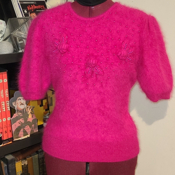 Vintage Pinup Sweater Girl HOT PINK Angora Sweater - Picture 3 of 5